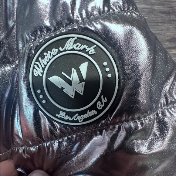 White Mark Metallic Puffer Jacket with Quilted Design Womens Size Medium - Picture 7 of 12